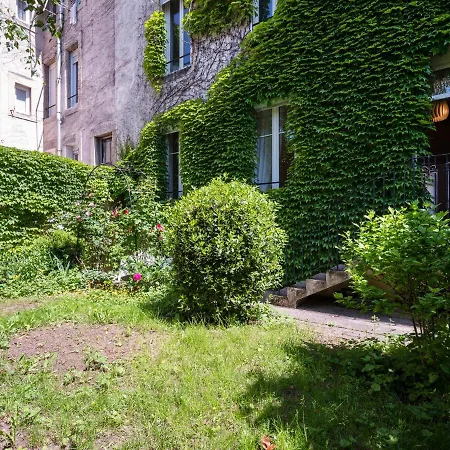 Le Chic De Patton Avec Jardin Privatif ! * Nancy